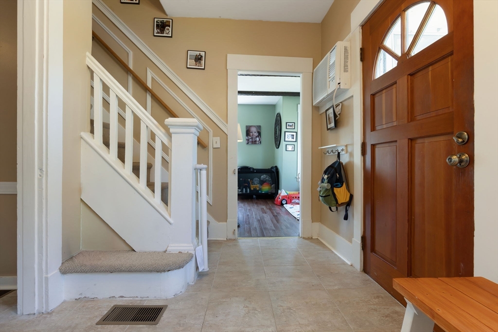 47 Whitehall Road Amesbury, MA 01913 - Photo 17 of 36