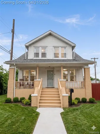 $199,900 | 3860 Gaylord Street, Hamtramck, MI 48212
