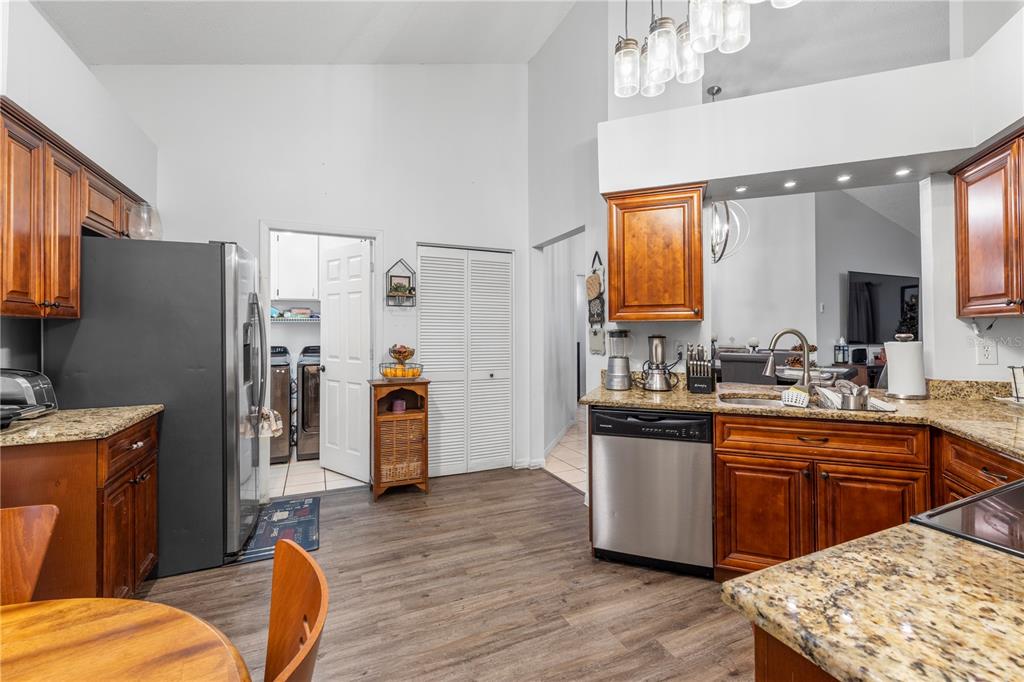 1215 Rinkfield Place Brandon, FL 33511 - Photo 22 of 48 Gallery Image 22