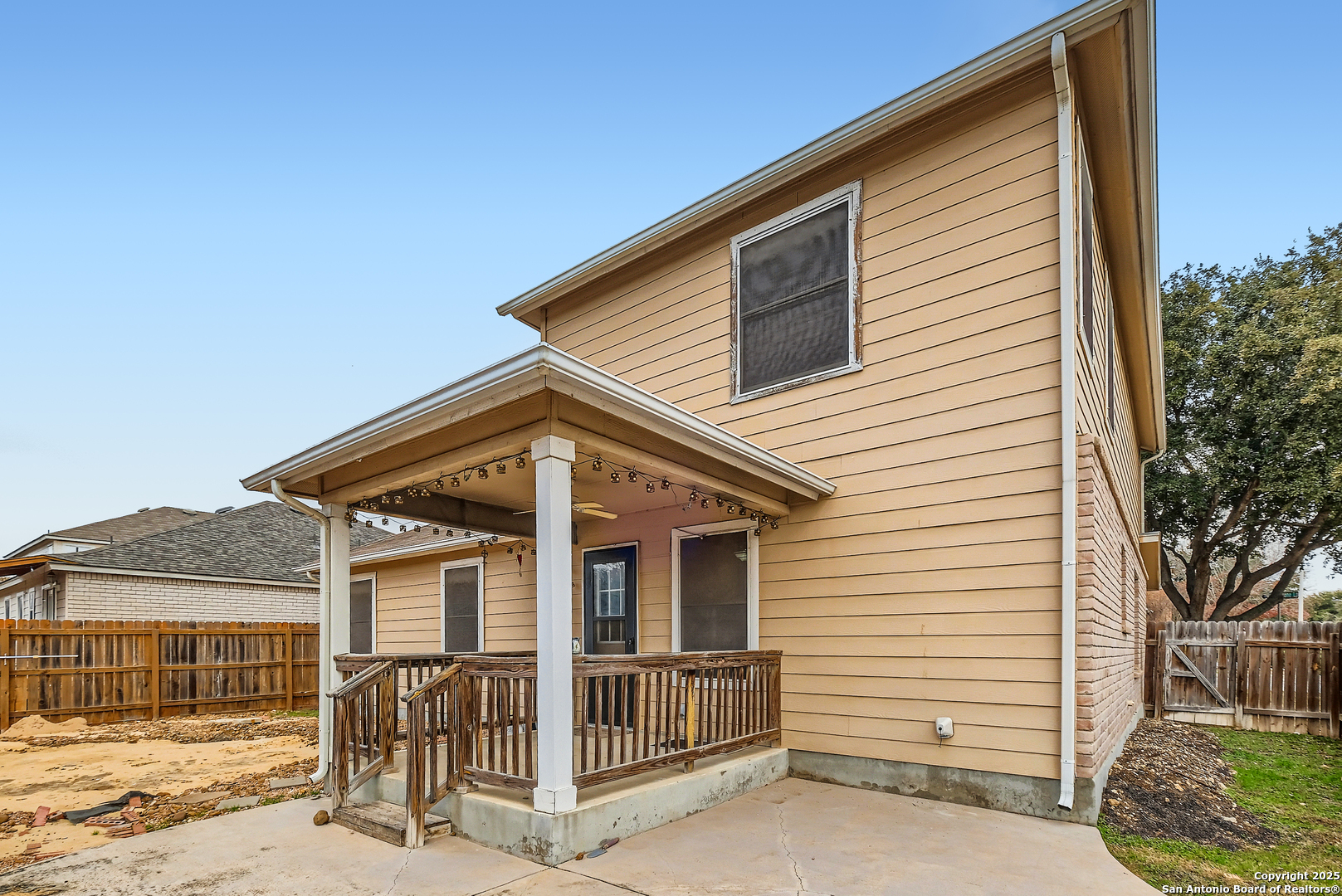 431 Woodstone Loop Cibolo, TX 78108 - Photo 28 of 29 a front view of a house with a porch