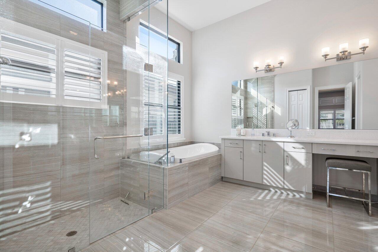 17340 Rosella Road Boca Raton, FL 33496 - Photo 31 of 74 Primary Bathroom