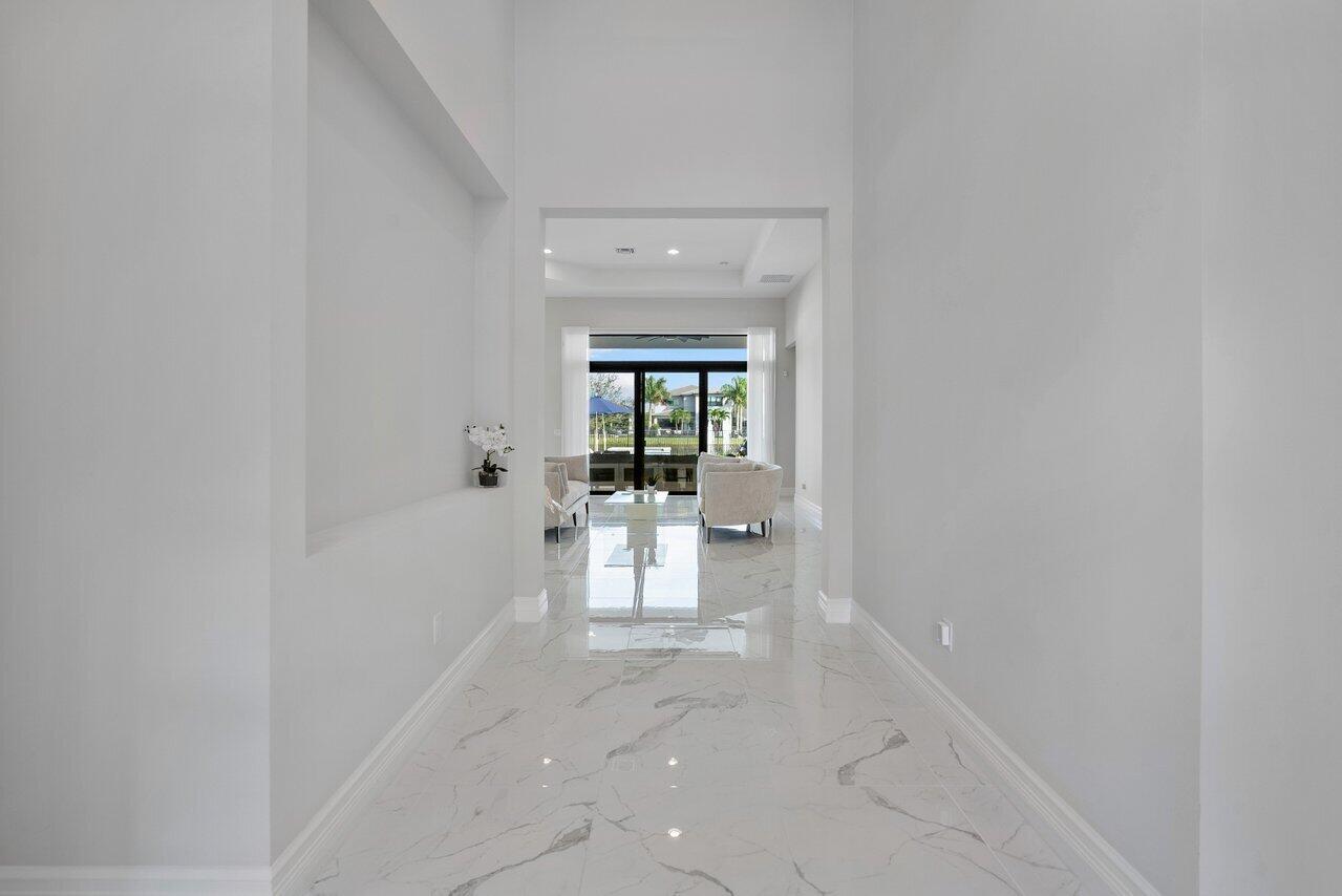 17340 Rosella Road Boca Raton, FL 33496 - Photo 7 of 74 Modern Foyer