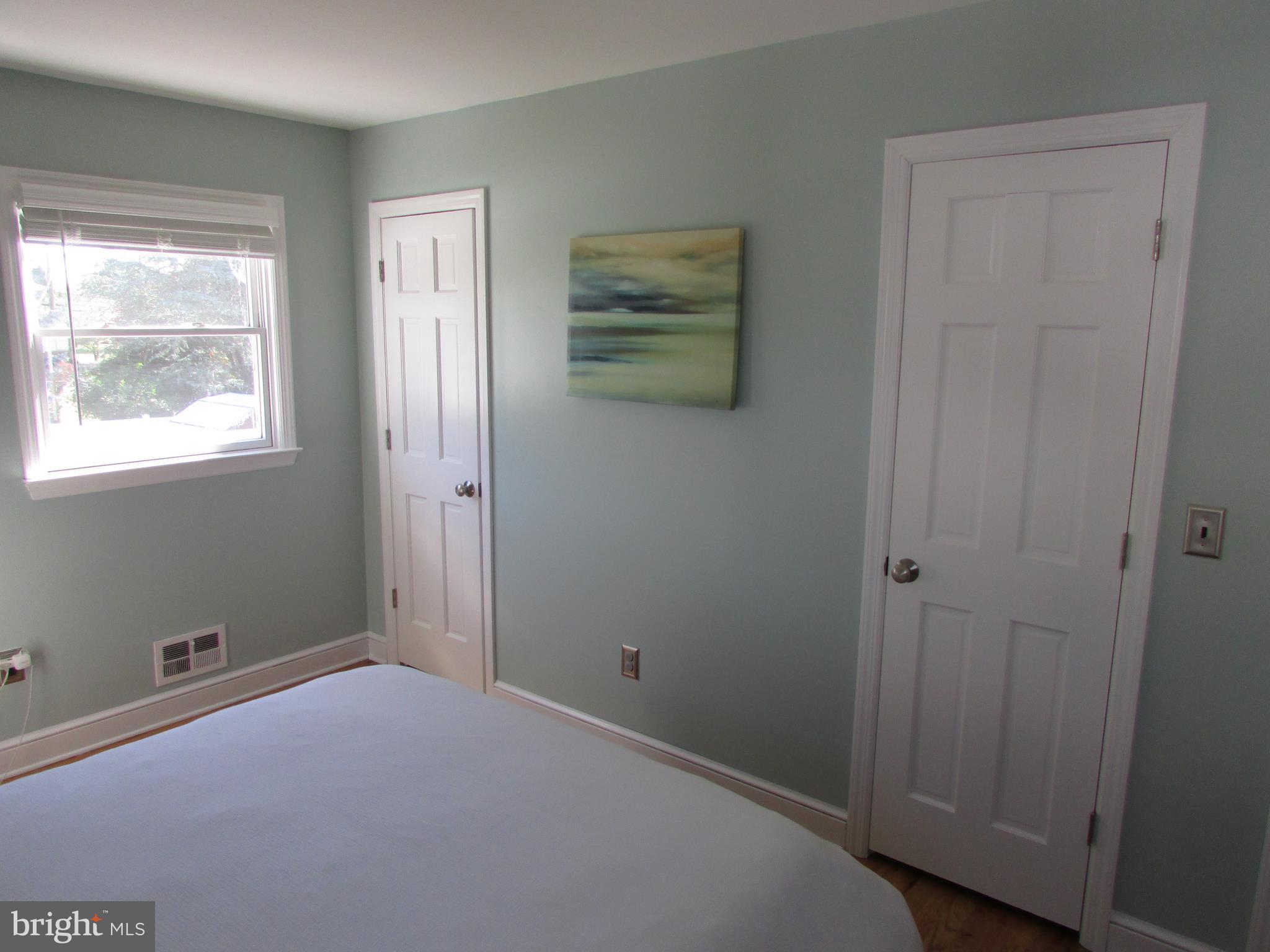 73 Elmont Road Hamilton, NJ 08610 - Photo 22 of 44 2 closets