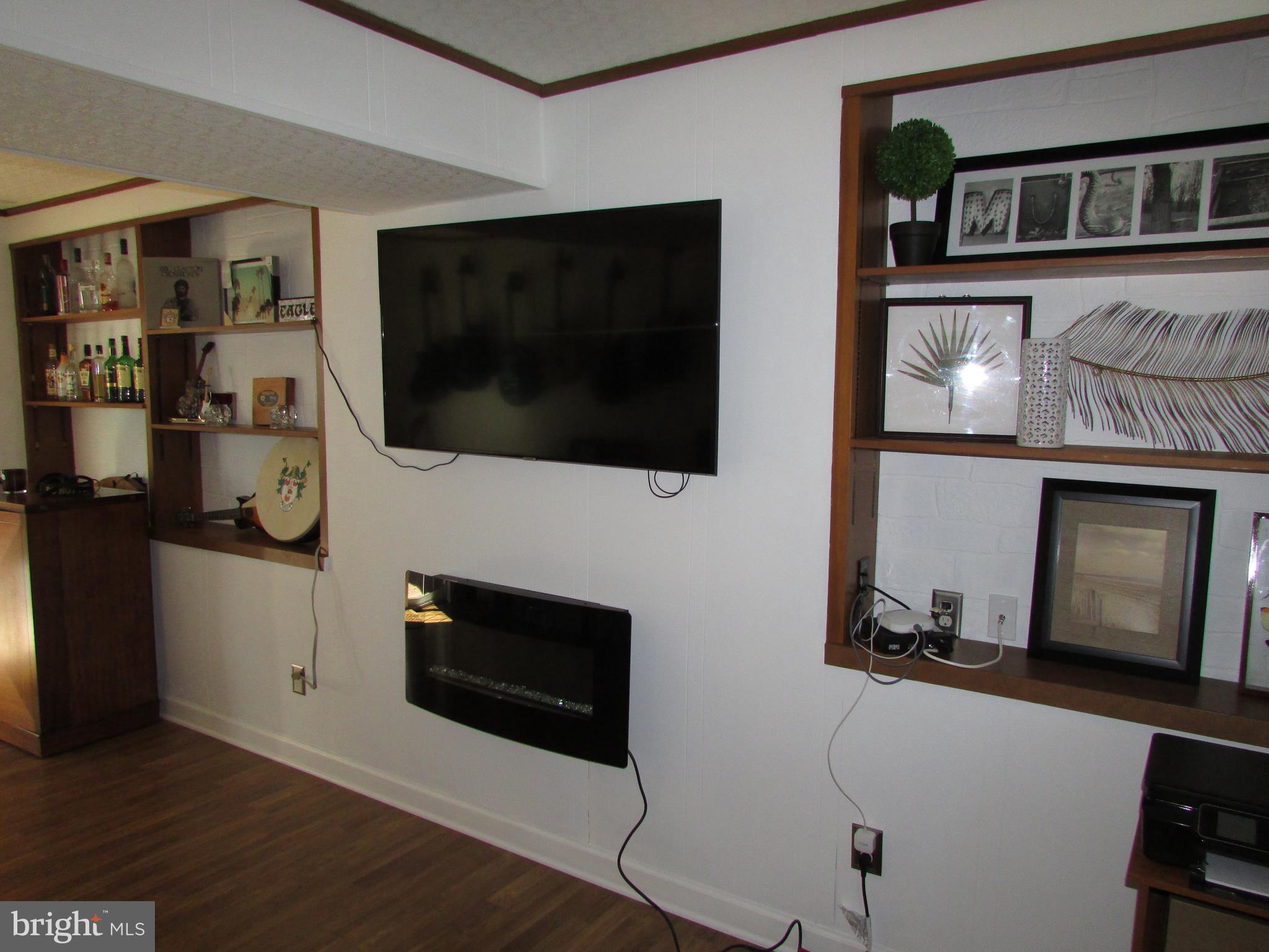 73 Elmont Road Hamilton, NJ 08610 - Photo 23 of 44 Family room on lower level