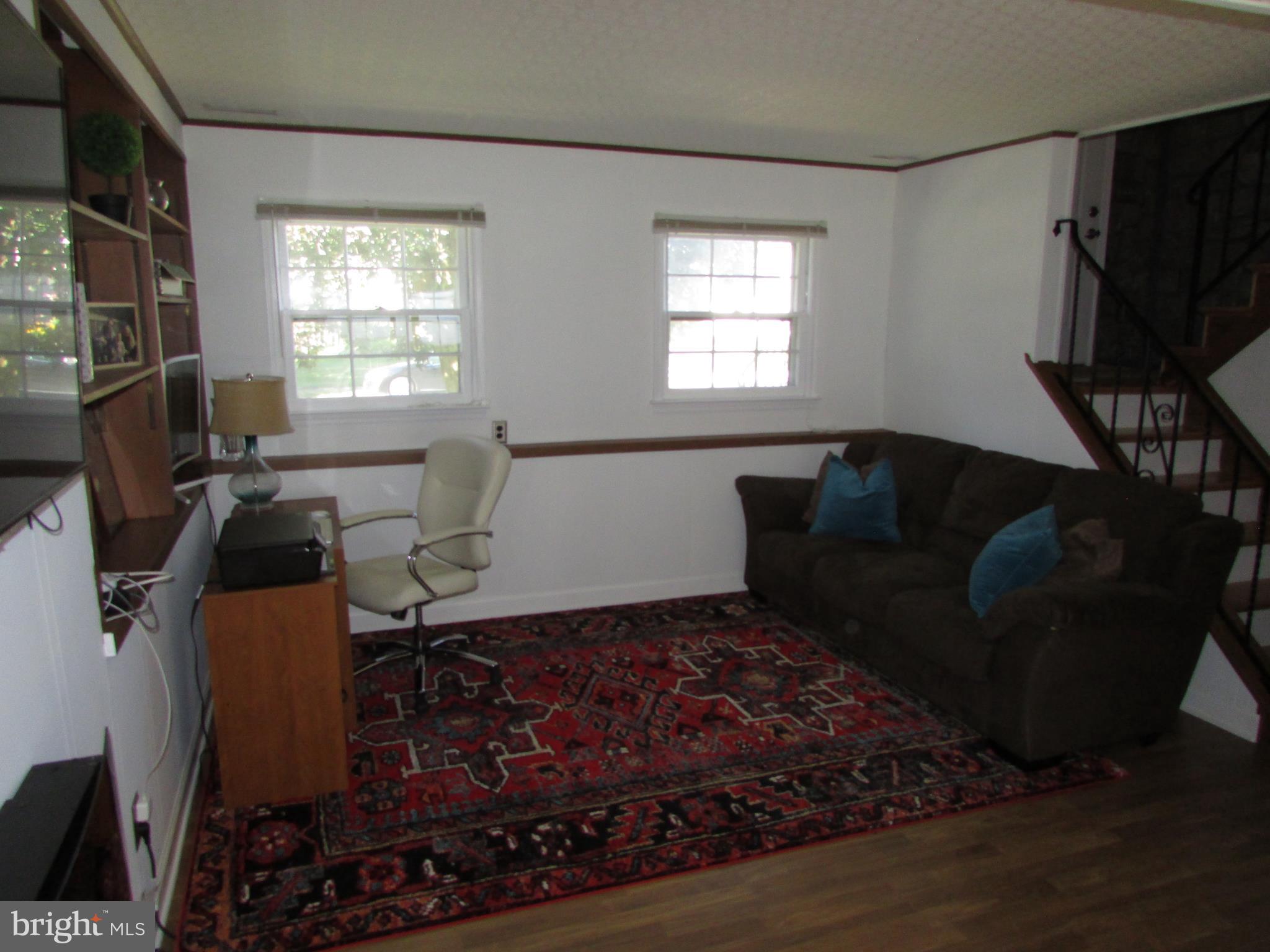 73 Elmont Road Hamilton, NJ 08610 - Photo 26 of 44 Family room