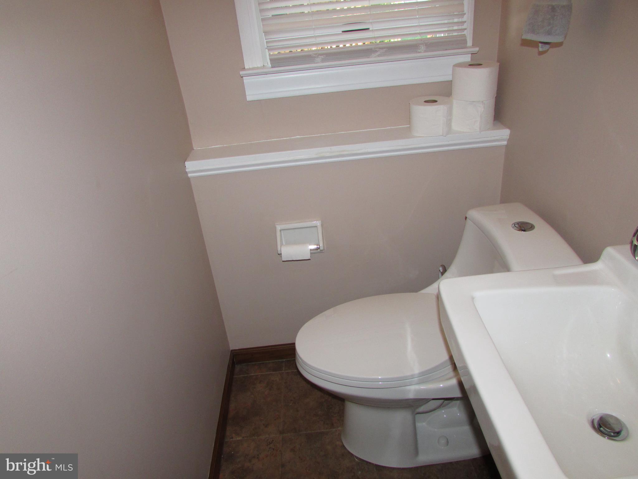 73 Elmont Road Hamilton, NJ 08610 - Photo 28 of 44 Half bath on lower level