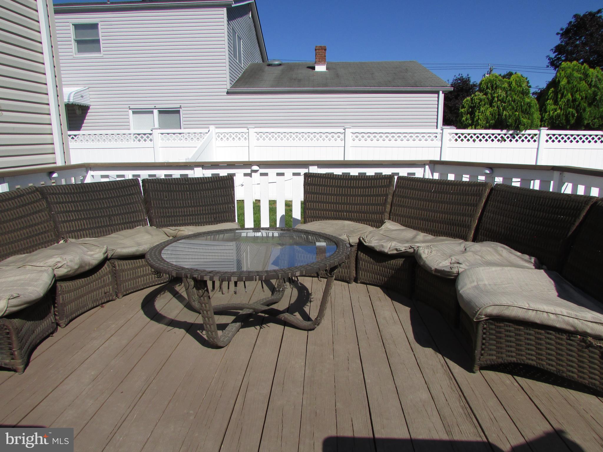 73 Elmont Road Hamilton, NJ 08610 - Photo 32 of 44 First level entertaining space