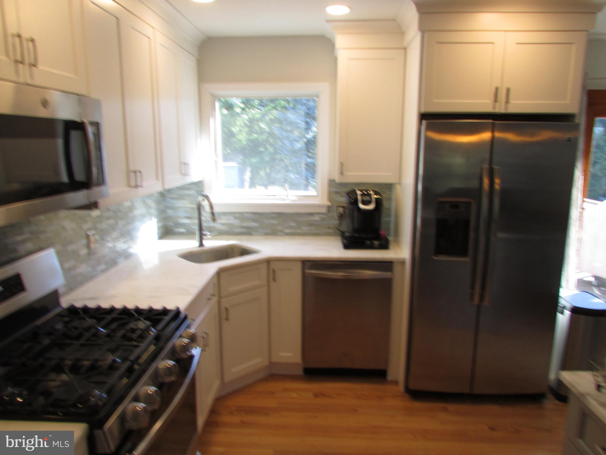 73 Elmont Road Hamilton, NJ 08610 - Photo 5 of 44 Stainless steel appliance package