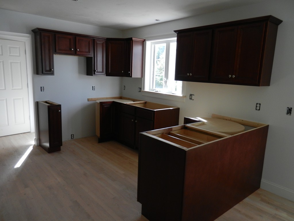 20 Highland Road Lakeville, MA 02347 - Photo 4 of 30 Gallery Image 4