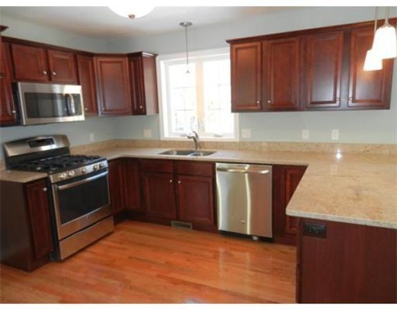 20 Highland Road Lakeville, MA 02347 - Photo 6 of 30 Gallery Image 6