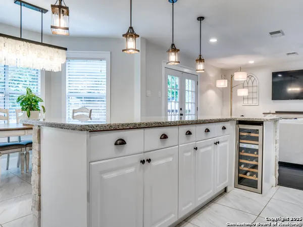 $2,550 | 2127 Encanto Ridge, San Antonio, TX 78230