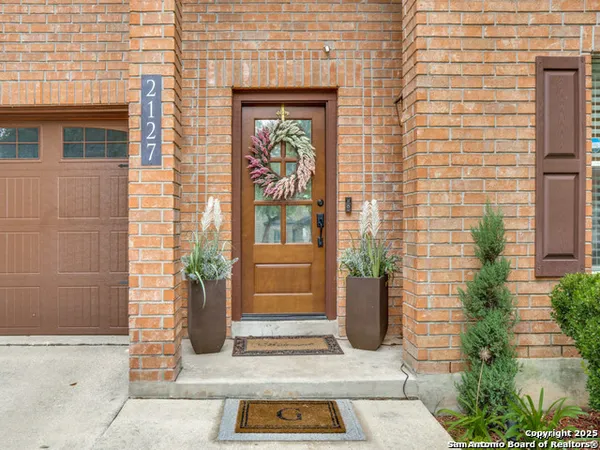 $2,550 | 2127 Encanto Ridge, San Antonio, TX 78230