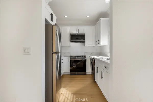 $610,000 | 5799 Freebird Lane, Unit 102, Oak Park, CA 91377
