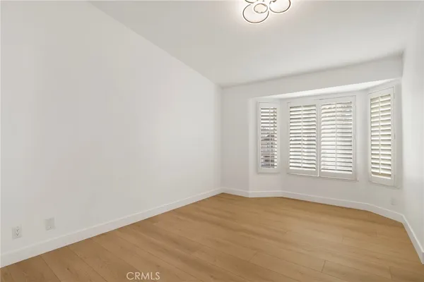 $610,000 | 5799 Freebird Lane, Unit 102, Oak Park, CA 91377