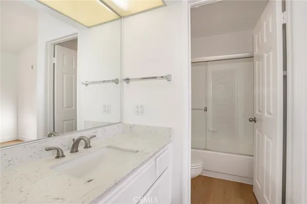 $610,000 | 5799 Freebird Lane, Unit 102, Oak Park, CA 91377