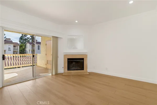 $610,000 | 5799 Freebird Lane, Unit 102, Oak Park, CA 91377