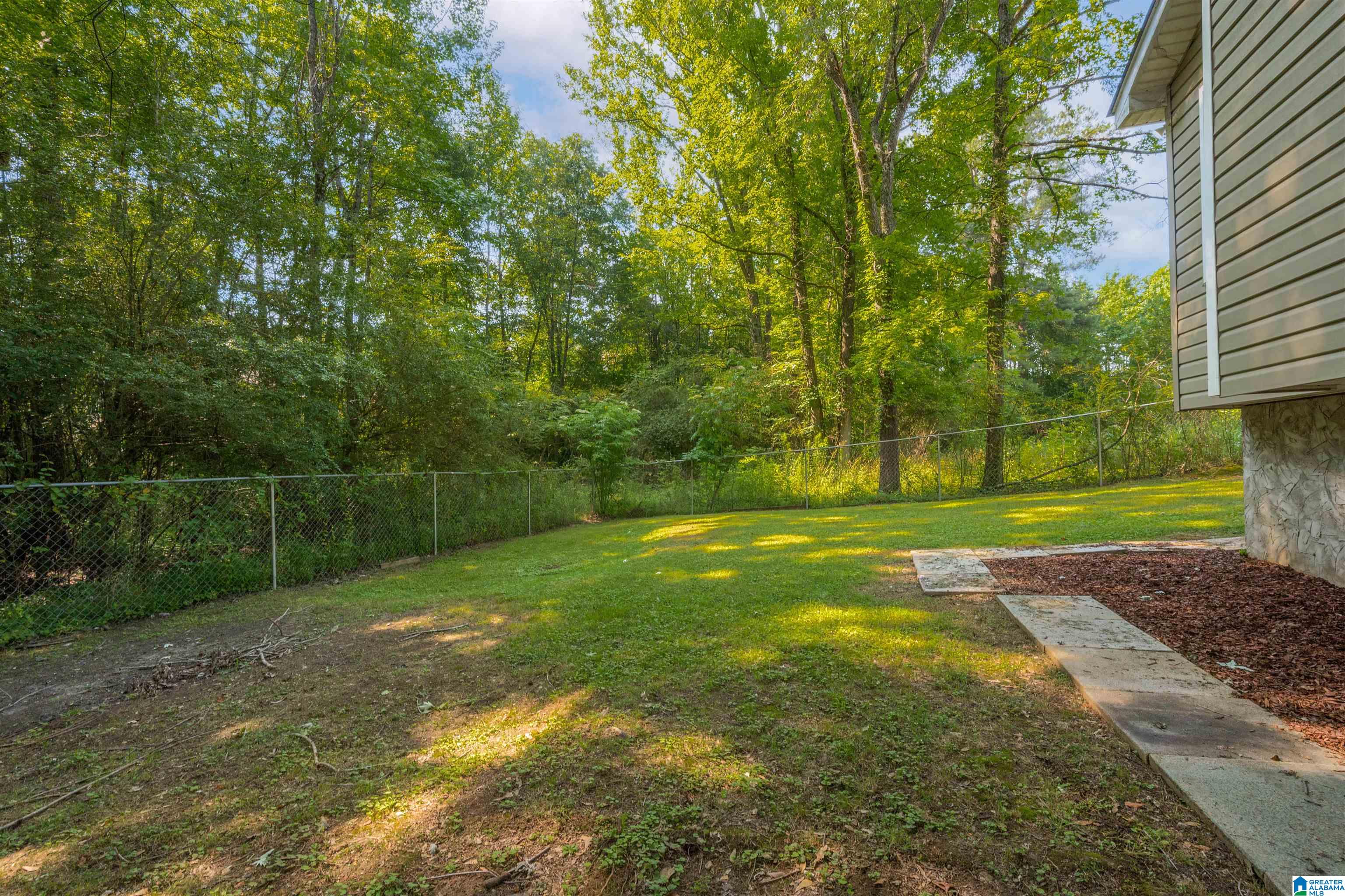 125 Lake Lane Alabaster, AL 35007 - Photo 3 of 39