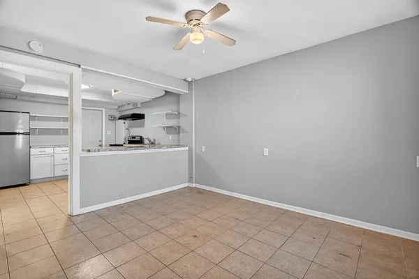 $600,000 | 301 South Ottawa Street, Joliet, IL 60436