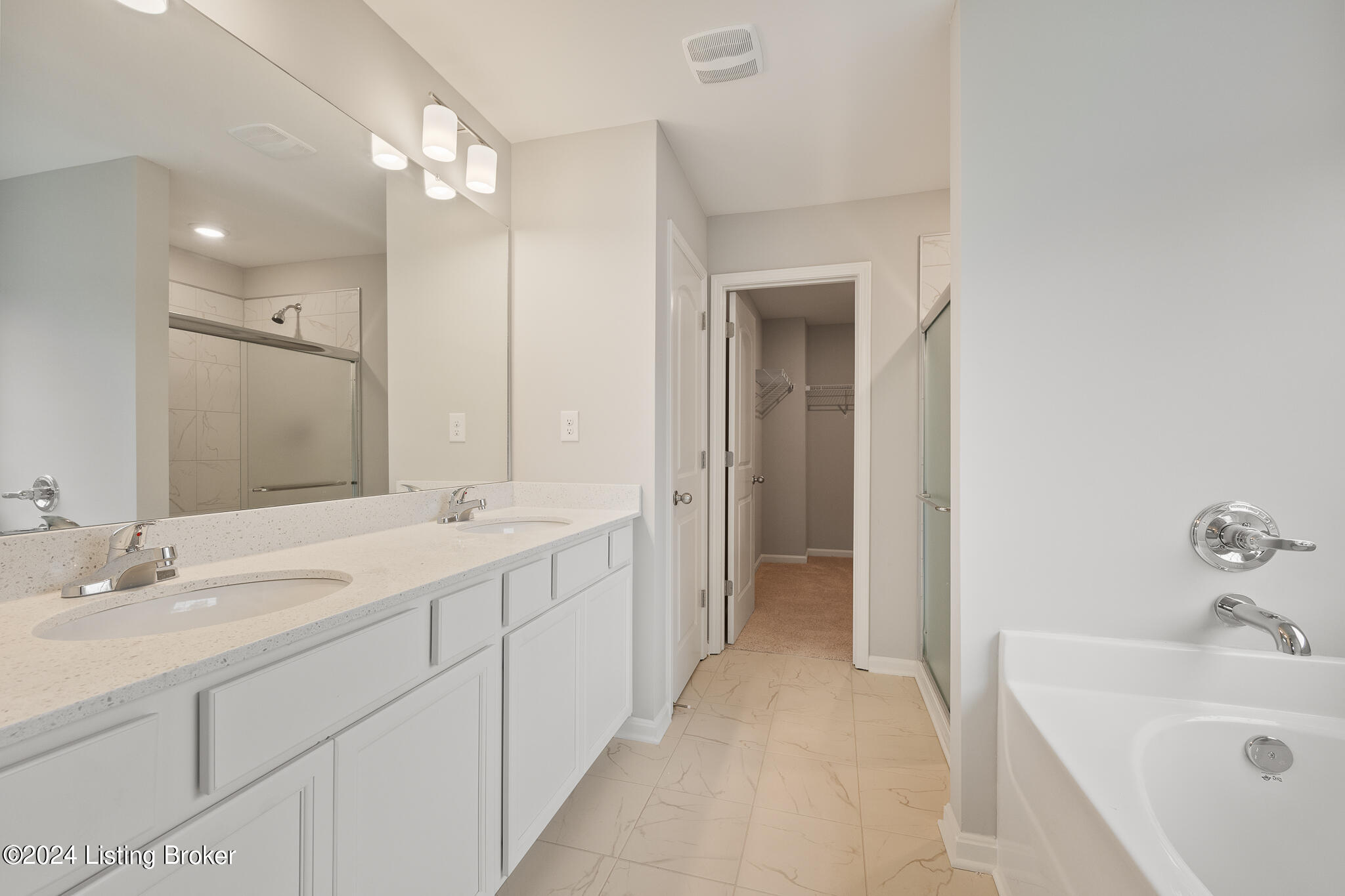 8435 Gateway Run Road Louisville, KY 40229 - Photo 23 of 38 8435 Gateway Run Rd-24
