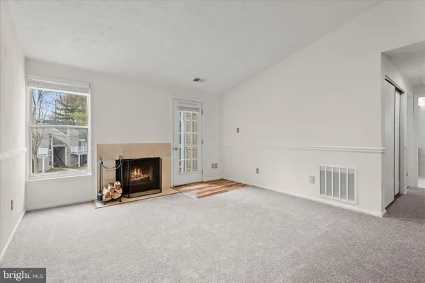 $250,000 | 5954 Watch Chain Way, Unit 1107, Columbia, MD 21044