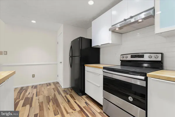 $250,000 | 5954 Watch Chain Way, Unit 1107, Columbia, MD 21044