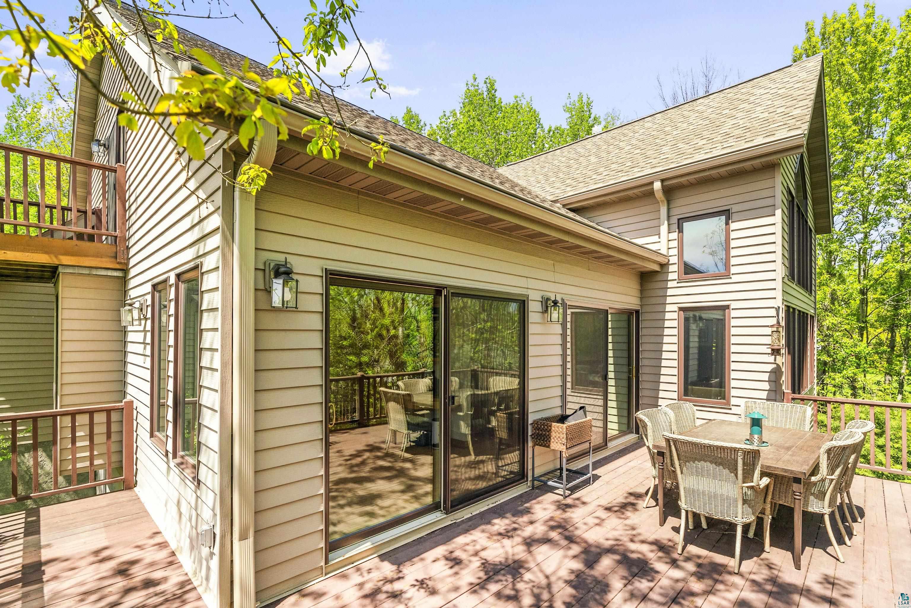 808 Ridgewood Road Duluth, MN 55804 - Photo 17 of 50 Deck