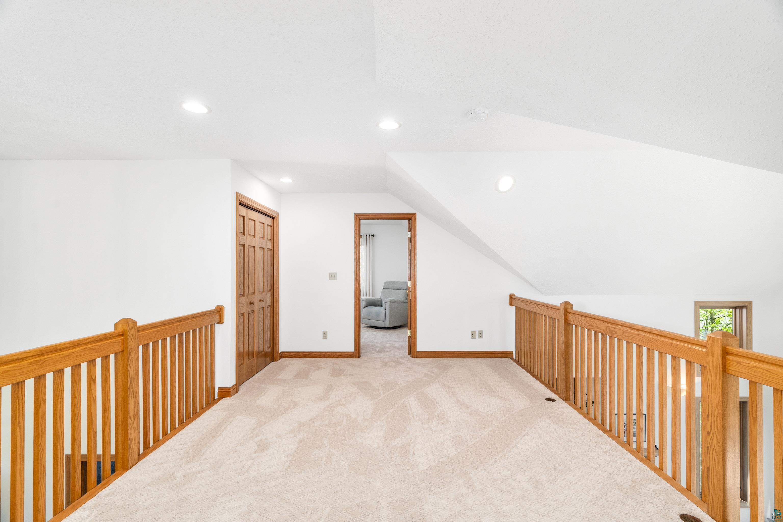 808 Ridgewood Road Duluth, MN 55804 - Photo 28 of 50 Gallery Image 28