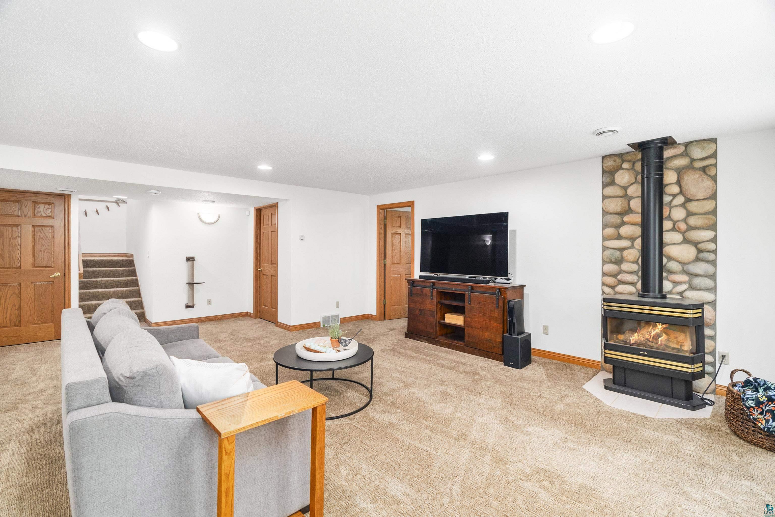 808 Ridgewood Road Duluth, MN 55804 - Photo 39 of 50 Gallery Image 39