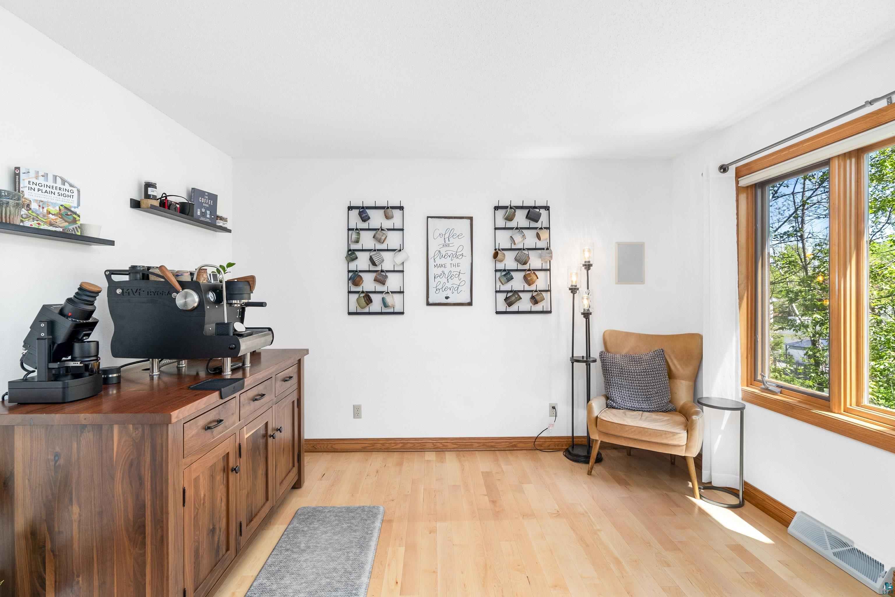 808 Ridgewood Road Duluth, MN 55804 - Photo 7 of 50 Gallery Image 7