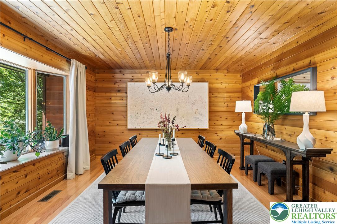3416 Oak Hill Road Emmaus, PA 18049 - Photo 11 of 63 Dining Room