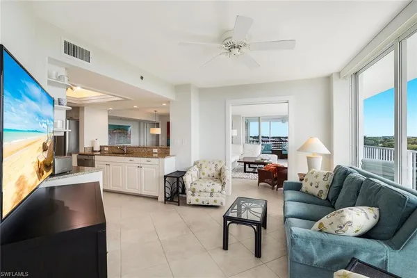 $1,495,000 | 6361 Pelican Bay Boulevard, Unit 601, Naples, FL 34108