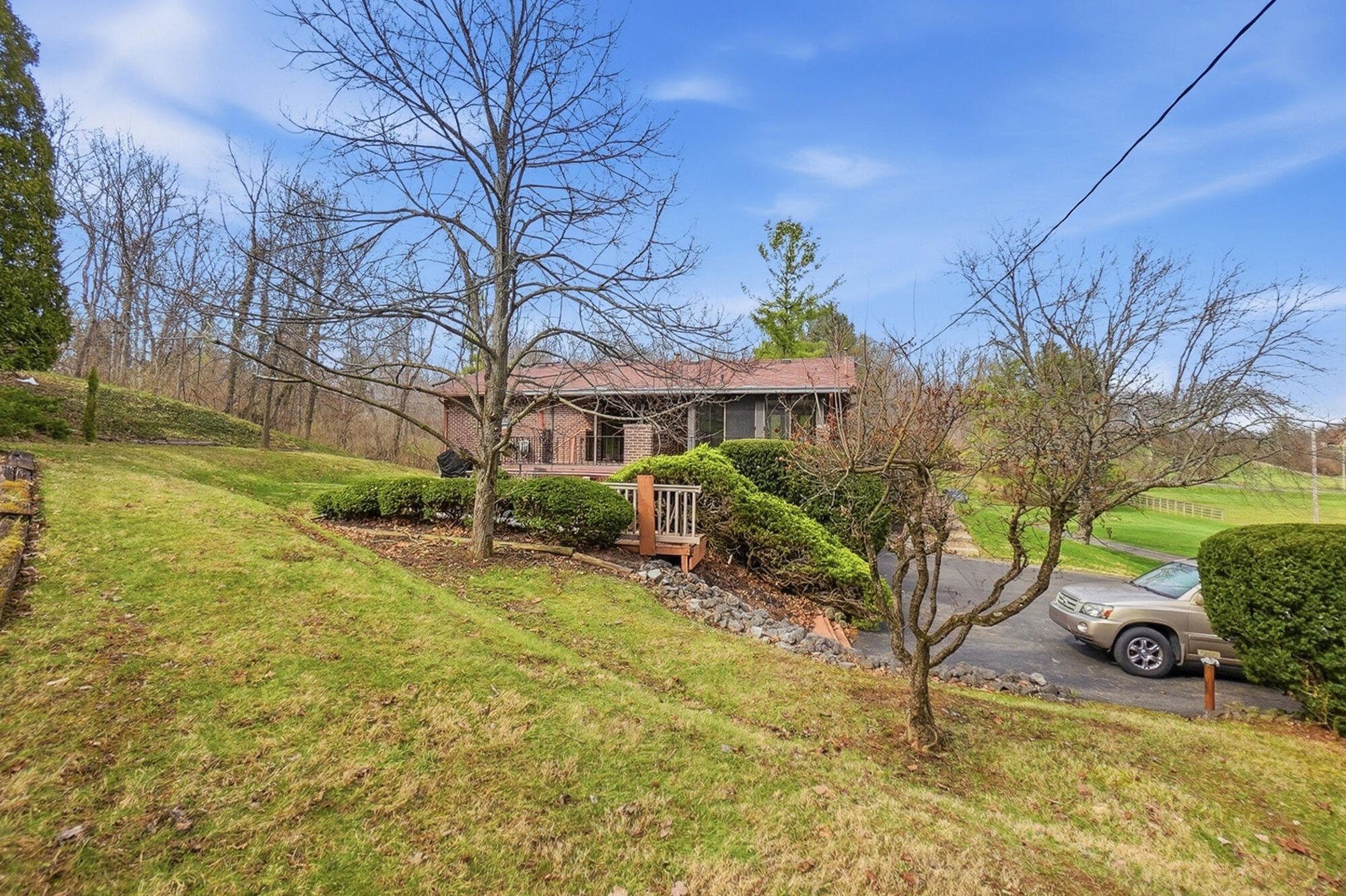3831 Crescent Hill Road Springfield, OH 45502 - Photo 39 of 45