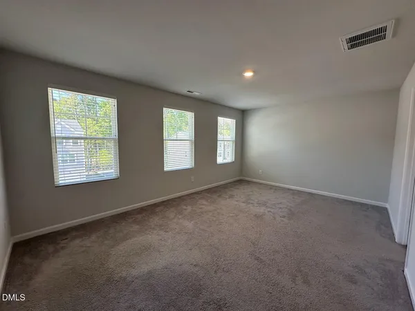 $1,995 | 2521 Laurel Valley Way, Raleigh, NC 27604
