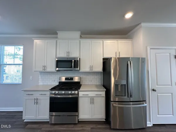 $1,995 | 2521 Laurel Valley Way, Raleigh, NC 27604