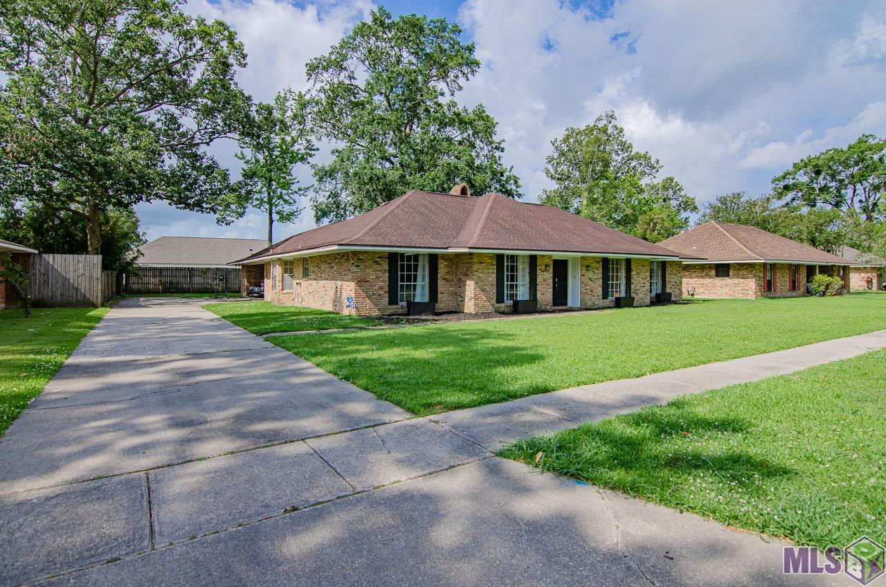 16002 Confederate Avenue Baton Rouge, LA 70817 - Photo 3 of 22 Gallery Image 3