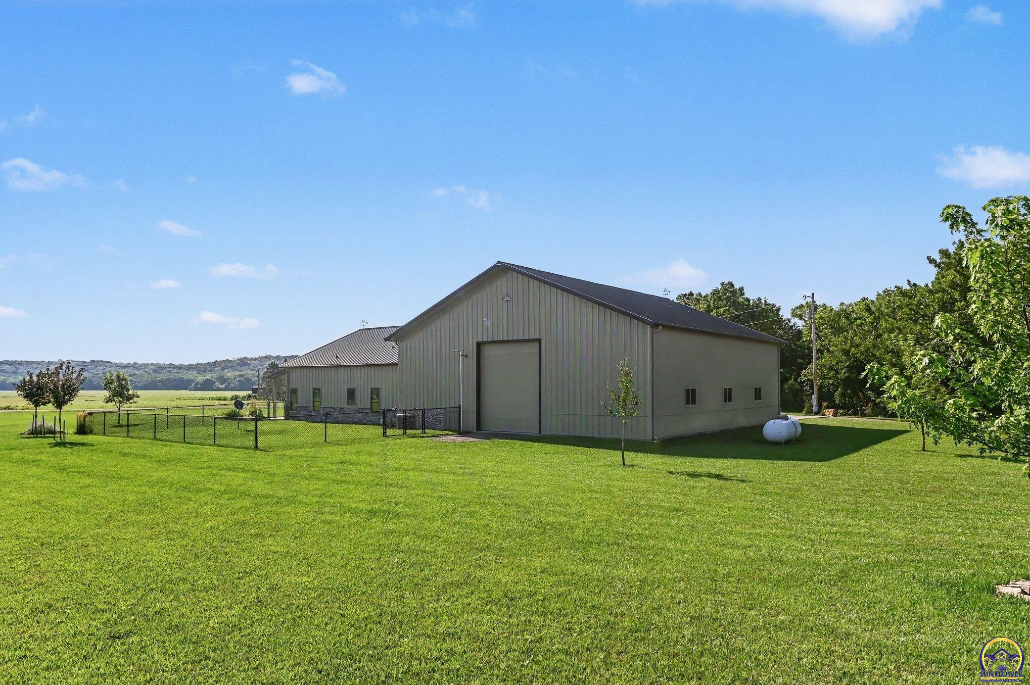 2209 Southwest Glick Road Topeka, KS 66615 - Photo 28 of 34
