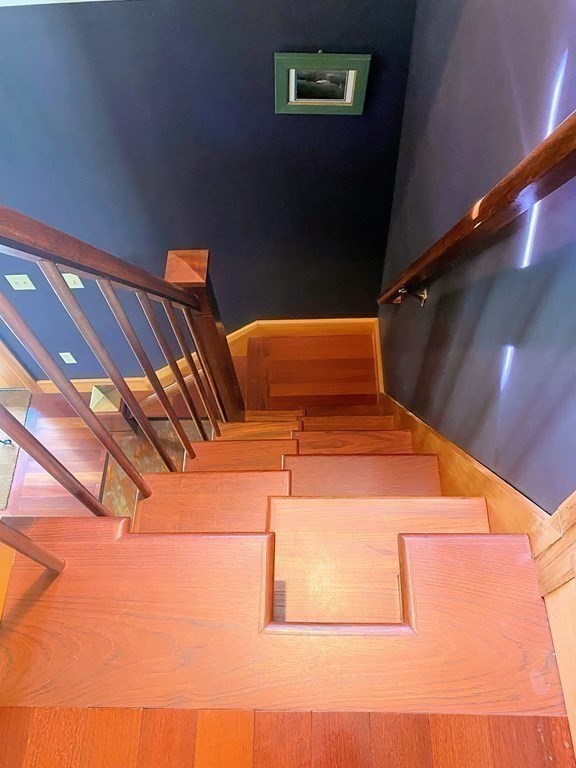 231 Turkey Hill Trail Rutland, MA 01543 - Photo 18 of 42 a view of entryway