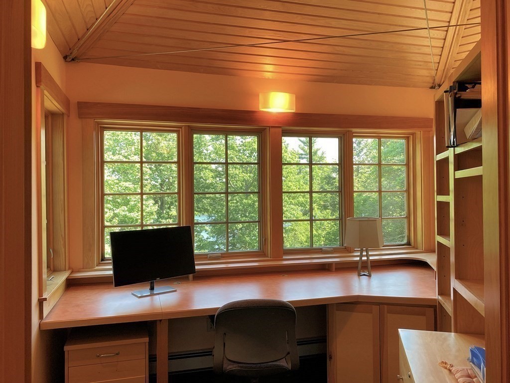 231 Turkey Hill Trail Rutland, MA 01543 - Photo 28 of 42 a view of a workspace with a window