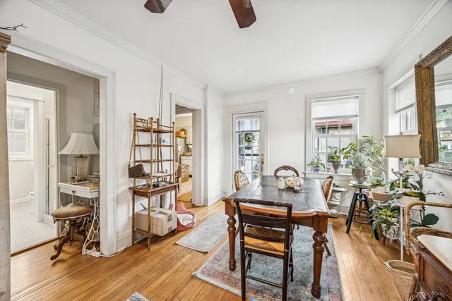 $1,090,000 | 163 North Cuyler Avenue, Oak Park, IL 60302