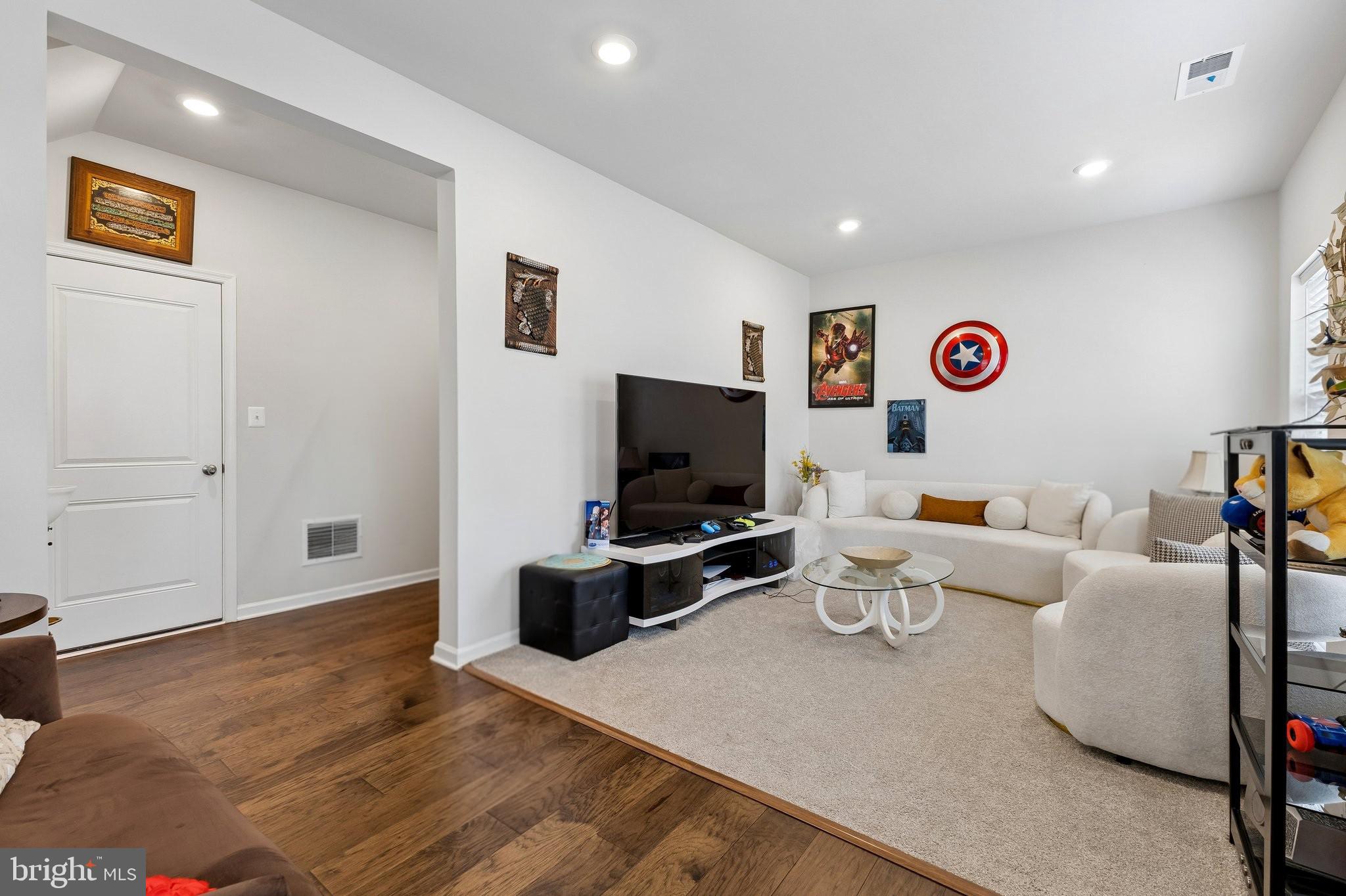9300 Barnes Loop Manassas, VA 20110 - Photo 4 of 25