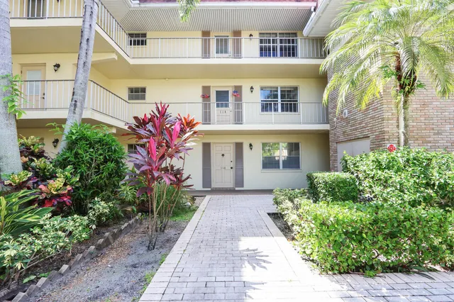 $2,950 | 5540 Tamberlane Circle, Unit 118, Palm Beach Gardens, FL 33418