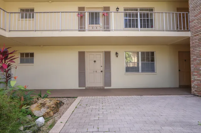 $2,950 | 5540 Tamberlane Circle, Unit 118, Palm Beach Gardens, FL 33418