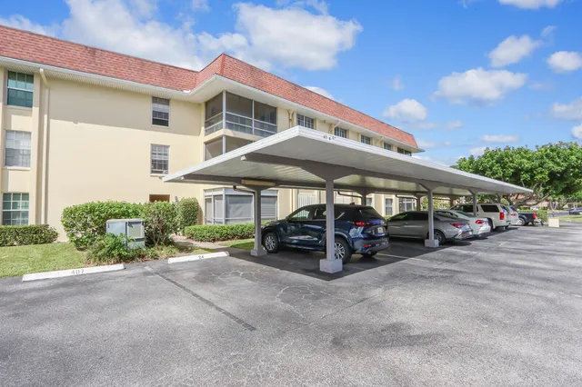 $2,950 | 5540 Tamberlane Circle, Unit 118, Palm Beach Gardens, FL 33418