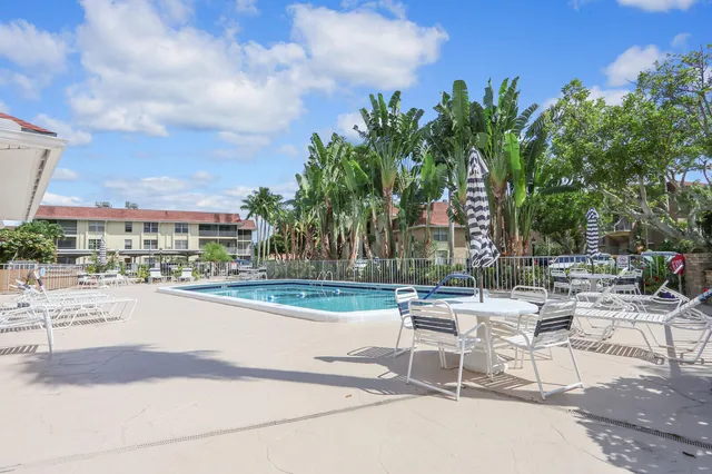 $2,950 | 5540 Tamberlane Circle, Unit 118, Palm Beach Gardens, FL 33418