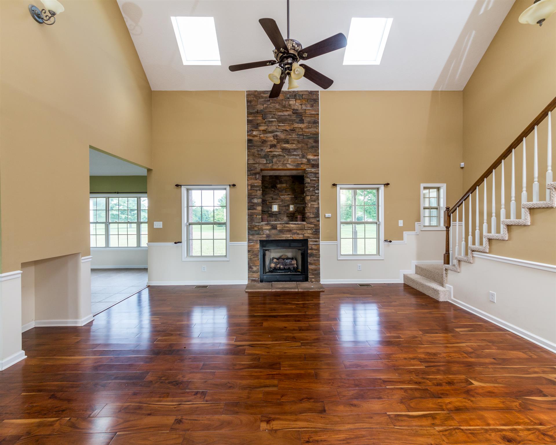 4919 Sango Road Clarksville, TN 37043 - Photo 3 of 28 Gallery Image 3