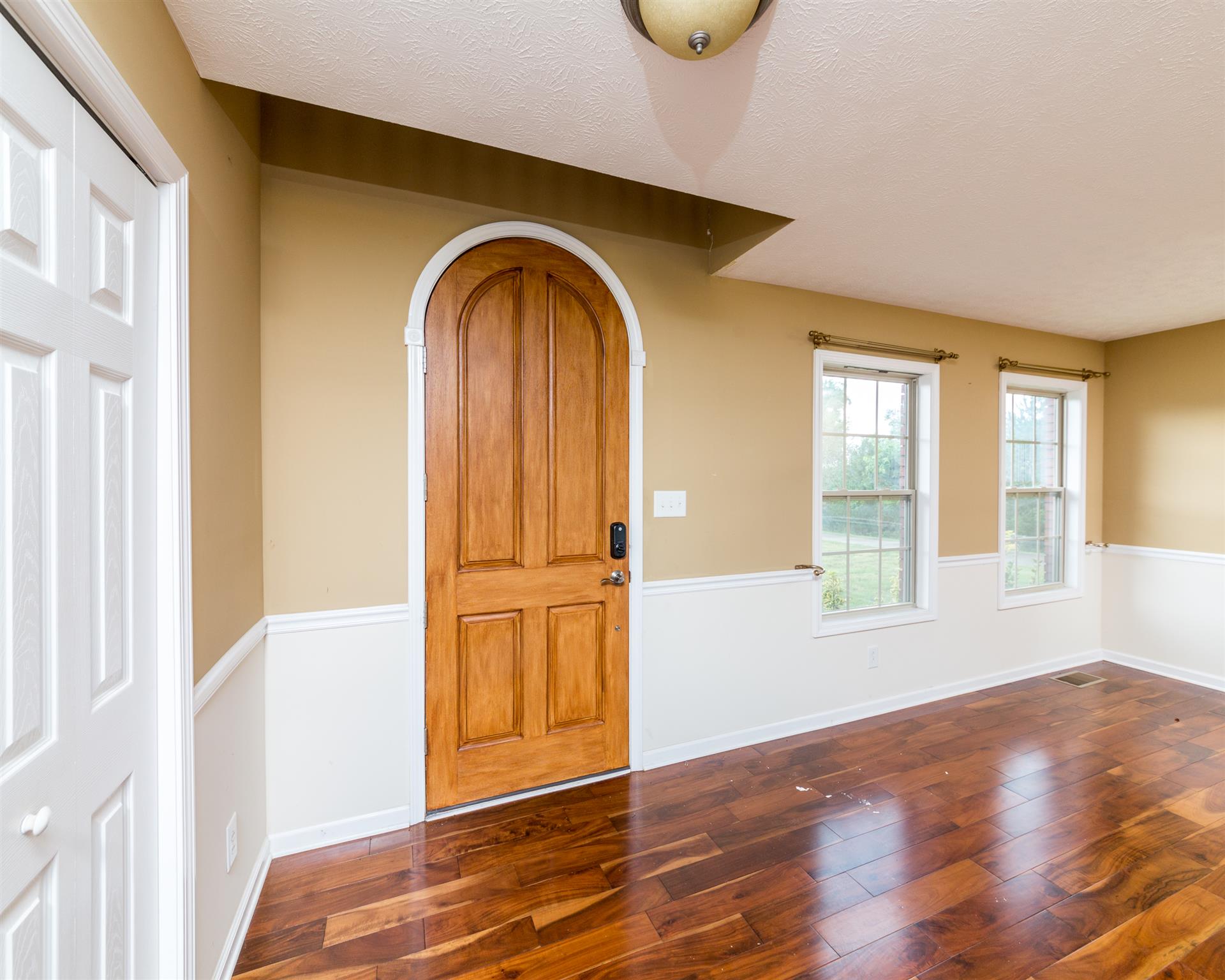 4919 Sango Road Clarksville, TN 37043 - Photo 10 of 28 Gallery Image 10