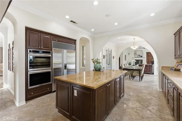 $3,549,000 | 6 Los Olives, Irvine, CA 92602