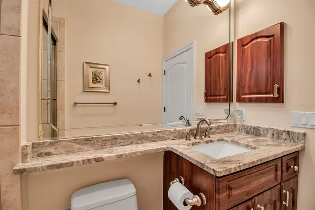 a view of entryway with a front door