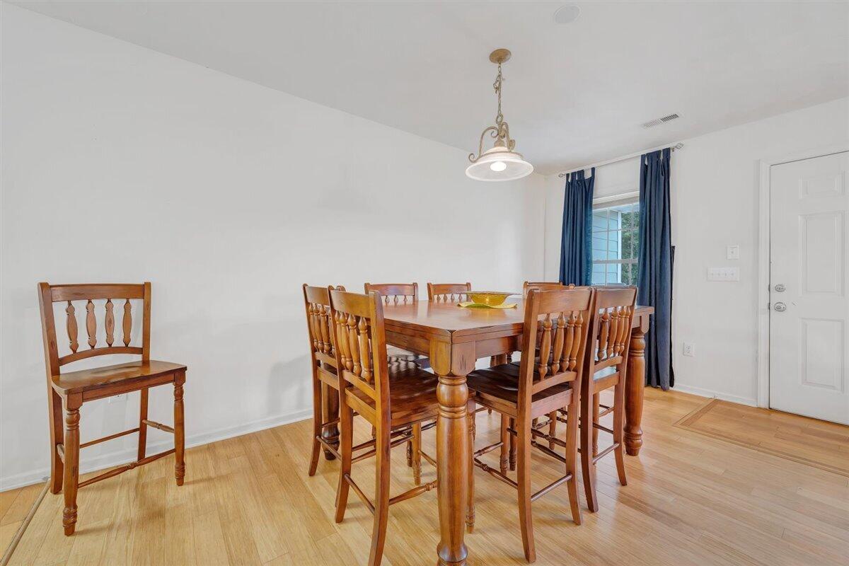 526 Jefferson Dock Road Penhook, VA 24137 - Photo 5 of 37 05-MIB04872