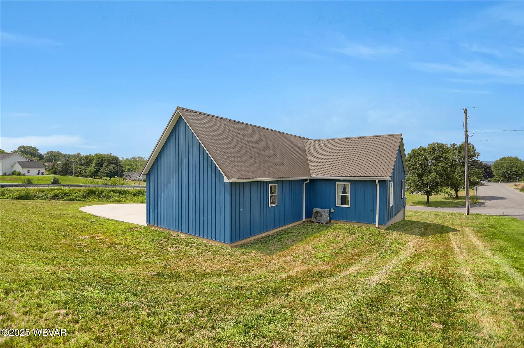 809 Borough Line Road Mifflinburg, PA 17844 - Photo 8 of 23 33-1U4A0899